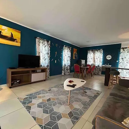 North Mauritius New-Built 2-Bedroom Villa With Shared Pool